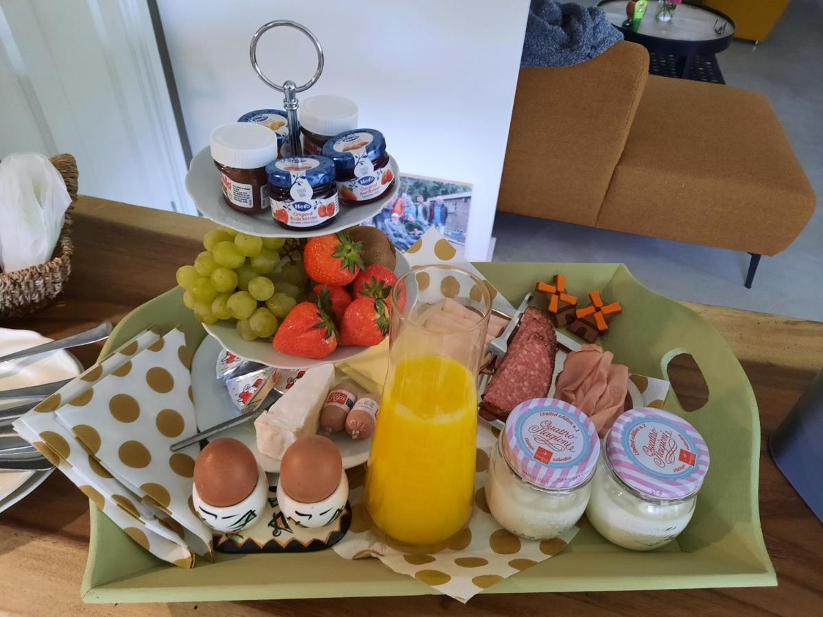 Domstate Bed and Breakfast Ee Buitenkant foto